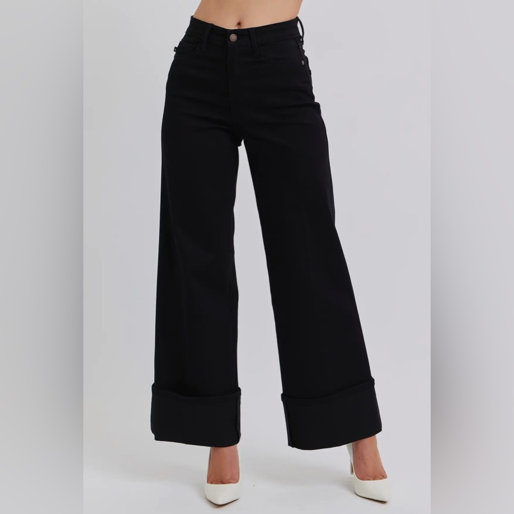 NWT Judy Blue High Waisted Retro Wide Cuffed Leg Black Jeans - Picture 4 of 7